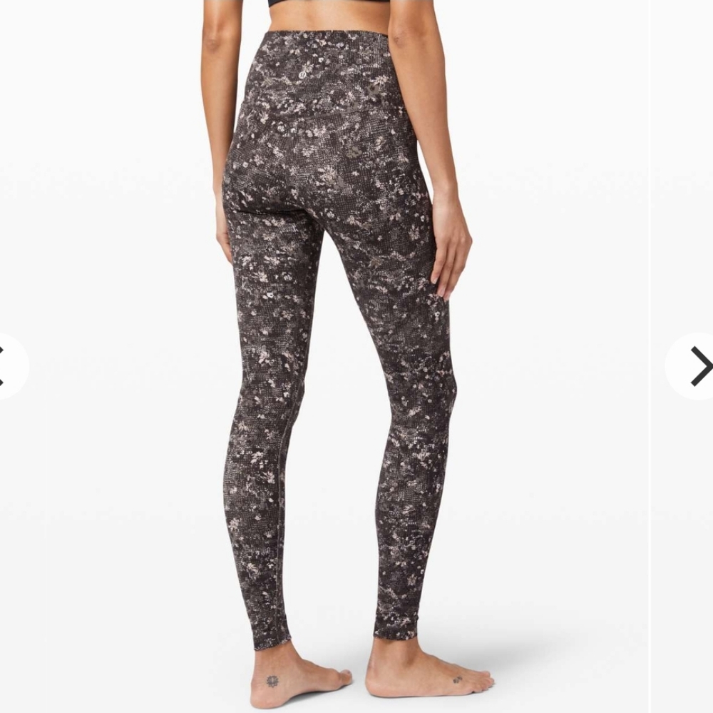 2021 Lululemon align pant 28"